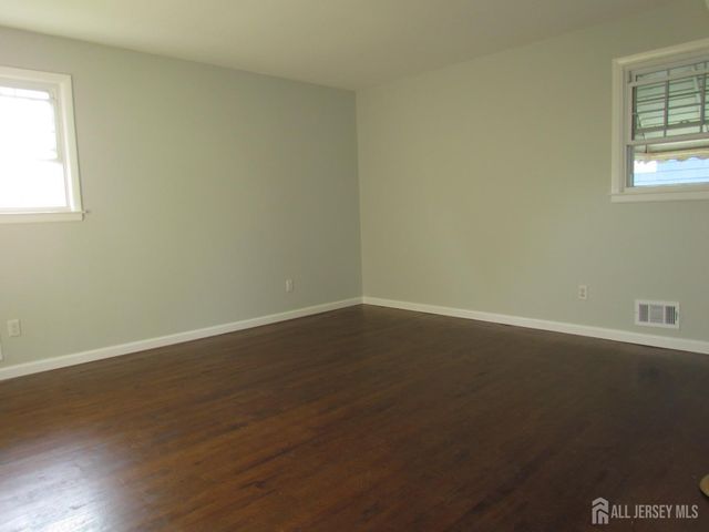 5284 Deborah Drive, Piscataway, NJ 08854