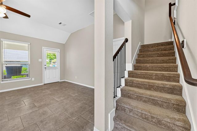 707 Paradise Lane, Montgomery, TX 77356