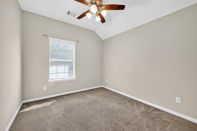 707 Paradise Lane, Montgomery, TX 77356