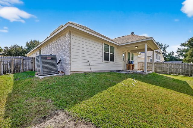 707 Paradise Lane, Montgomery, TX 77356