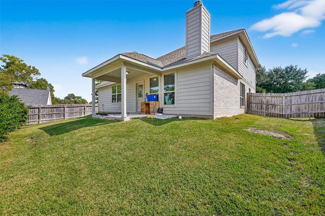707 Paradise Lane, Montgomery, TX 77356