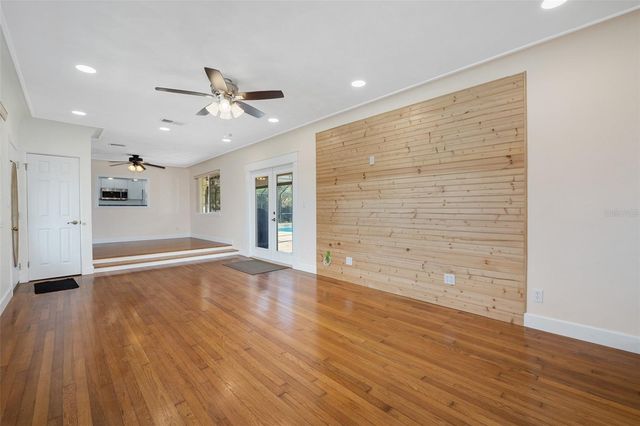 307 MANHATTAN AVENUE, Daytona Beach, FL 32118