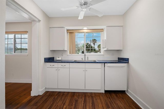 307 MANHATTAN AVENUE, Daytona Beach, FL 32118