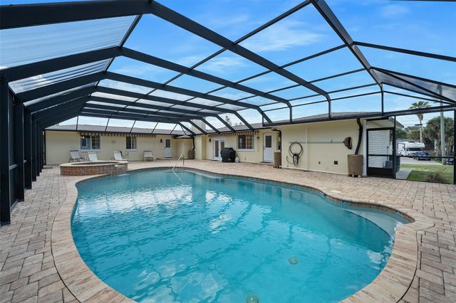 307 MANHATTAN AVENUE, Daytona Beach, FL 32118