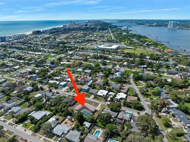 307 MANHATTAN AVENUE, Daytona Beach, FL 32118
