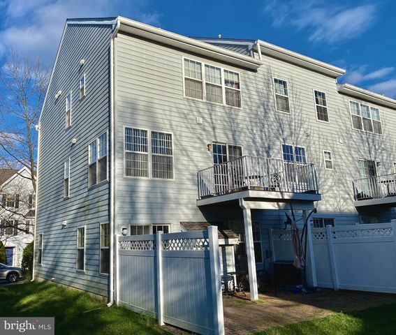 240 WILLIAM LIVINGSTON CT, Princeton, NJ 08540