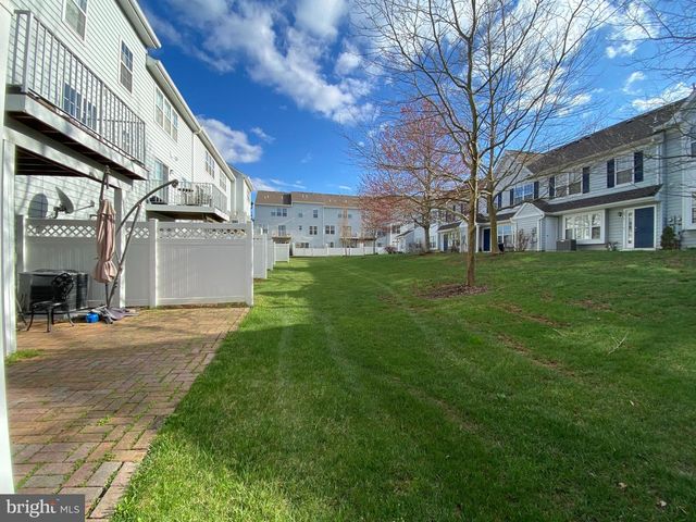 240 WILLIAM LIVINGSTON CT, Princeton, NJ 08540