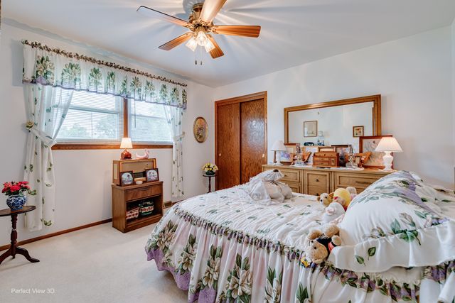 9020 Nashville Avenue, Oak Lawn, IL 60453