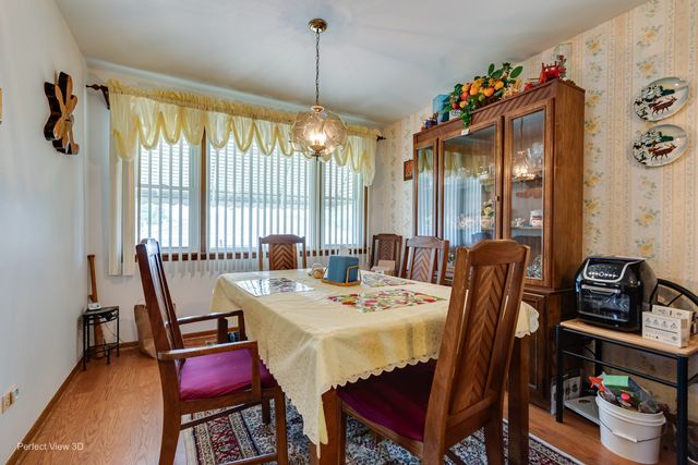 9020 Nashville Avenue, Oak Lawn, IL 60453