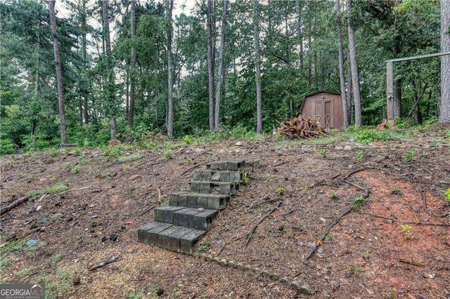 3185 Village Glen Trail, Snellville, GA 30039