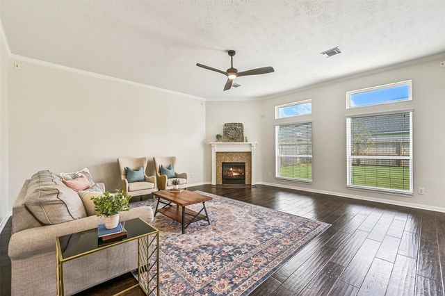 2015 Stonecrest Way, Pearland, TX 77581