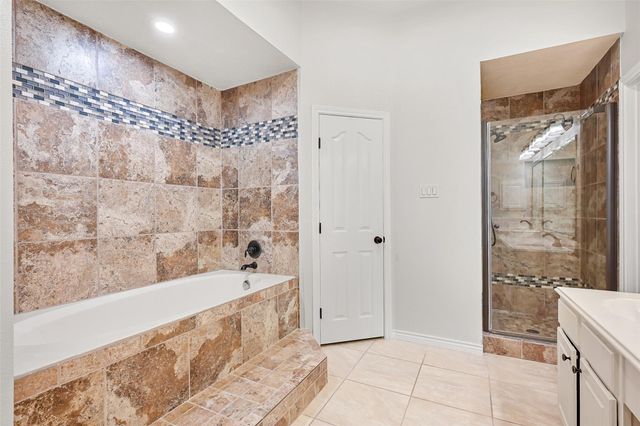 2015 Stonecrest Way, Pearland, TX 77581