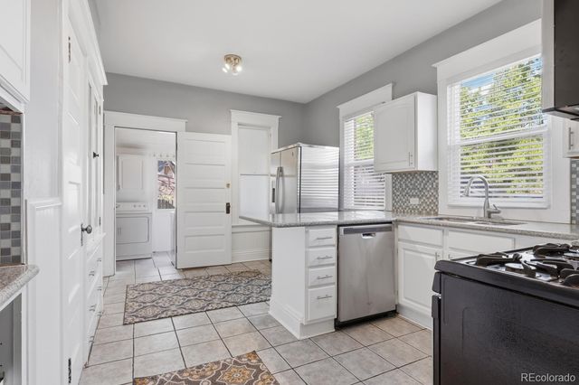 3223 Grove Street, Denver, CO 80211