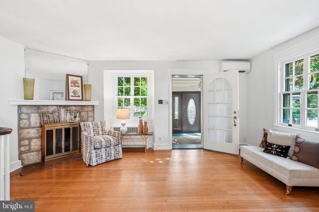 341 W DURHAM ST, Philadelphia, PA 19119