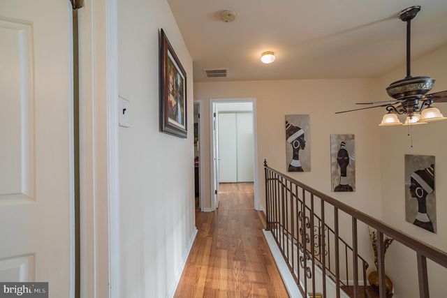 2 HERITAGE VALLEY DR, Sewell, NJ 08080