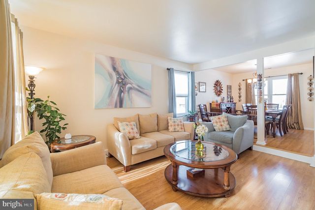 2 HERITAGE VALLEY DR, Sewell, NJ 08080