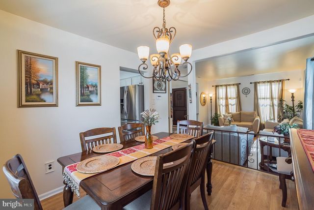 2 HERITAGE VALLEY DR, Sewell, NJ 08080