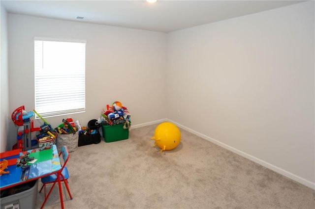 7488 Knoll Hollow Road, Lithonia, GA 30058