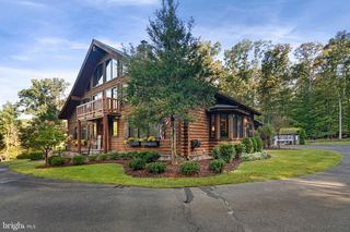 4791 WINTERGREEN CT, Woodbridge, VA 22192