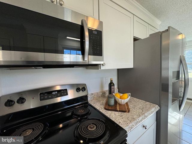 1581 SKINNERS TURN RD, Owings, MD 20736