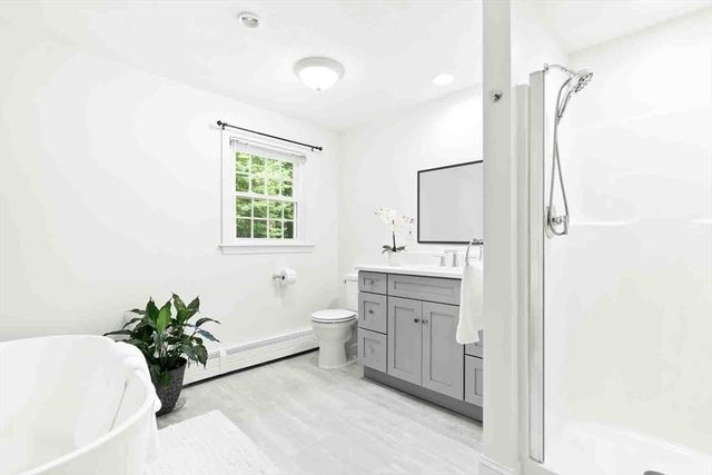 361 Marbleridge Rd, North Andover, MA 01845