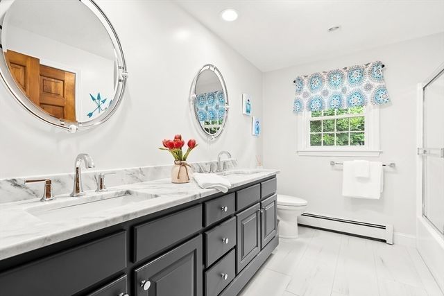 361 Marbleridge Rd, North Andover, MA 01845