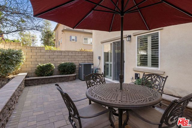 6840 De Celis Place 25, Van Nuys (los Angeles), CA 91406