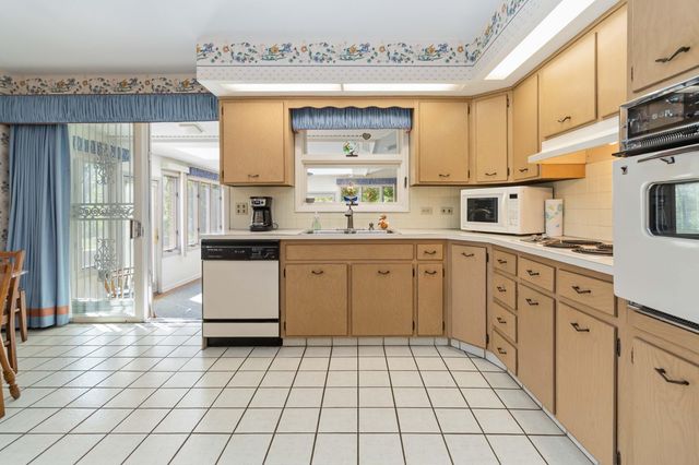 1108 Meadow Lane, Corbin, KY 40701