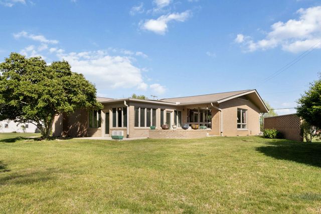 1108 Meadow Lane, Corbin, KY 40701