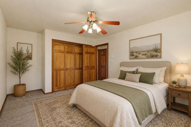 458 Calle De Wences, Los Lunas, NM 87031