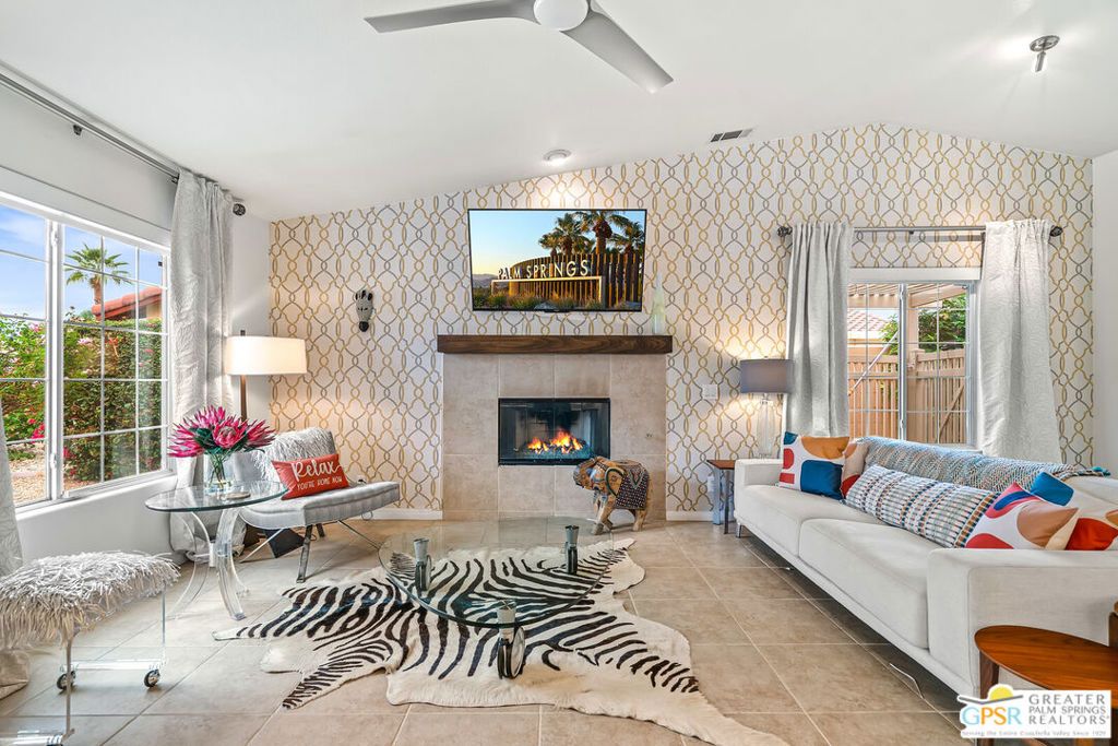 2080 Marguerite Street, Palm Springs, CA 92264