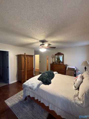 305 County Road 36, Collinsville, AL 35961