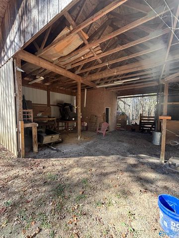 305 County Road 36, Collinsville, AL 35961