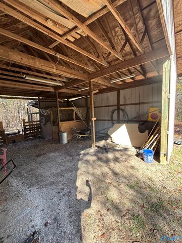 305 County Road 36, Collinsville, AL 35961