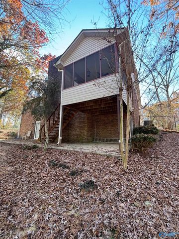 305 County Road 36, Collinsville, AL 35961