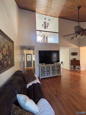 305 County Road 36, Collinsville, AL 35961