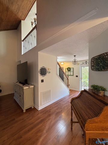 305 County Road 36, Collinsville, AL 35961