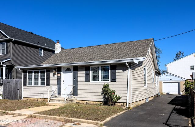 25 Hart Street, Hazlet, NJ 07734