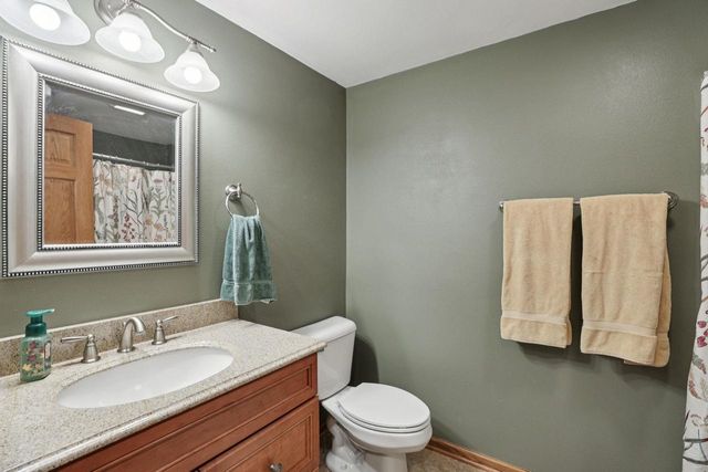 971 Hillside Way, Verona, WI 53593