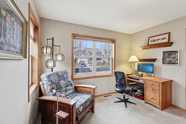 971 Hillside Way, Verona, WI 53593