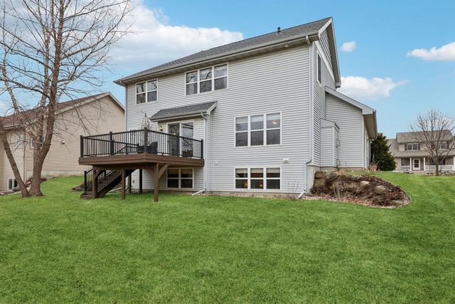 971 Hillside Way, Verona, WI 53593
