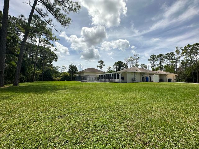 16193 72nd Road N, Loxahatchee, FL 33470