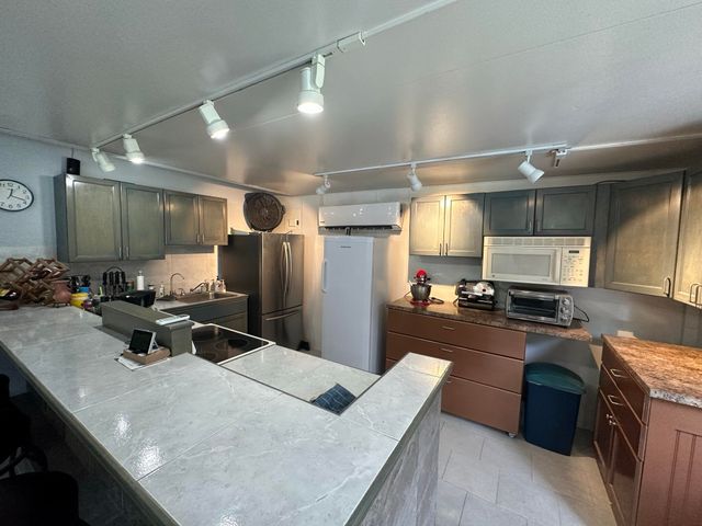 16193 72nd Road N, Loxahatchee, FL 33470