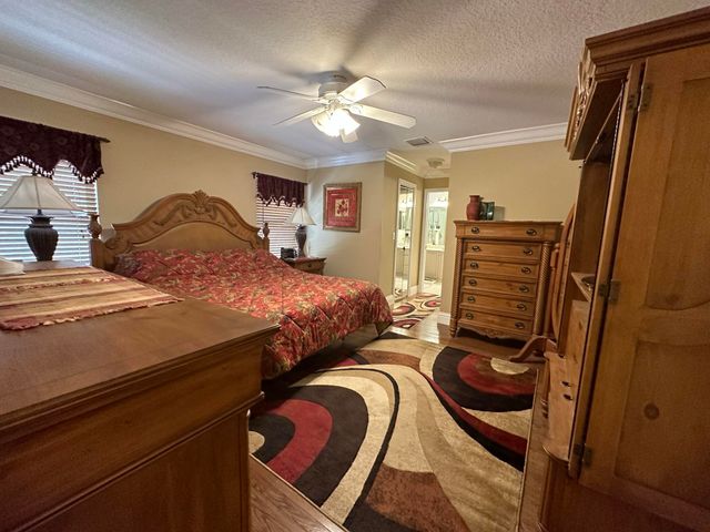 16193 72nd Road N, Loxahatchee, FL 33470
