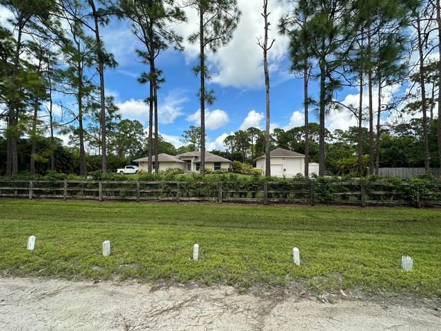 16193 72nd Road N, Loxahatchee, FL 33470