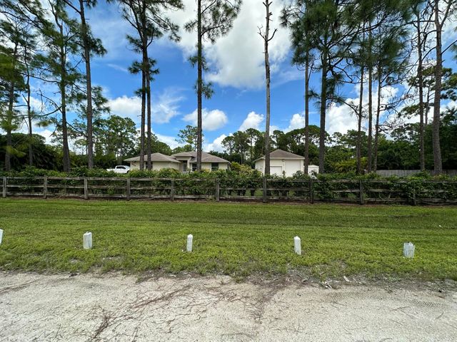16193 72nd Road N, Loxahatchee, FL 33470
