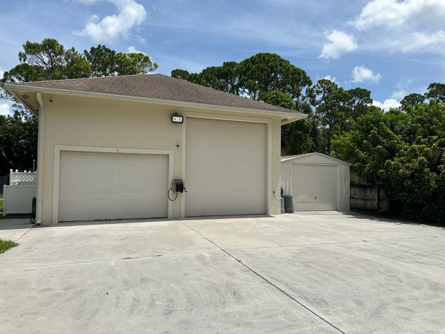 16193 72nd Road N, Loxahatchee, FL 33470