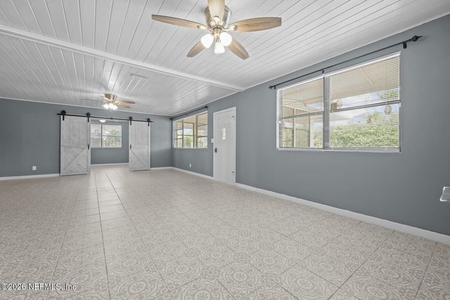 8842 MCKENNA Drive, Jacksonville, FL 32226