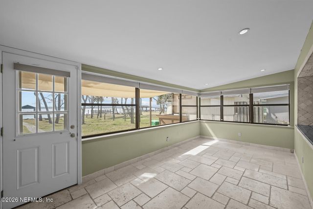 8842 MCKENNA Drive, Jacksonville, FL 32226