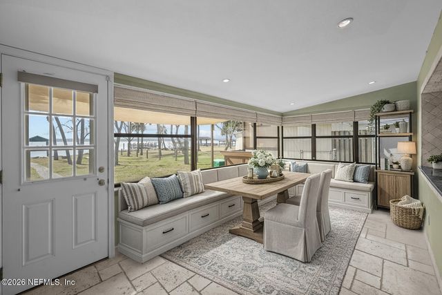 8842 MCKENNA Drive, Jacksonville, FL 32226